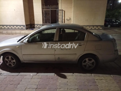 اسبيرانزا A516 2007 فضي أوتوماتيك مستعملة للبيع في القاهرة - 4