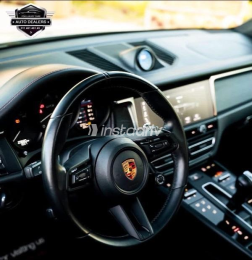 Porsche Macan 2024 Beige Automatic Used for Sale in Sheikh Zayed City - 8