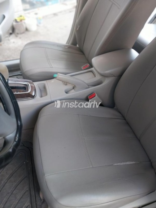 Nissan Sentra 2017 Black Automatic Used for Sale in Cairo - 6