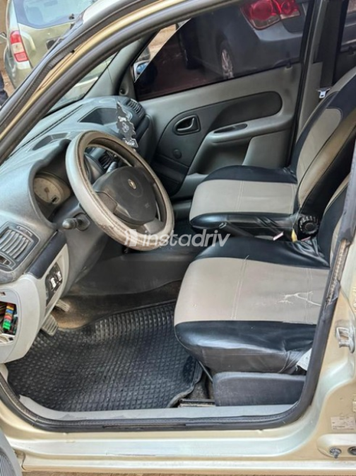 Renault Clio 2008 Gold Automatic Used for Sale in Greater Cairo ( Cairo + Giza) - 6