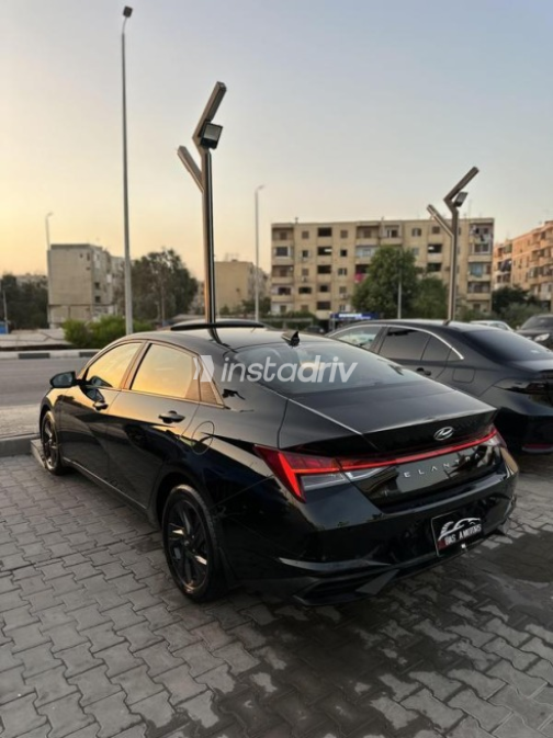 Hyundai Elantra 2021 Black Automatic Used for Sale in Cairo - 10