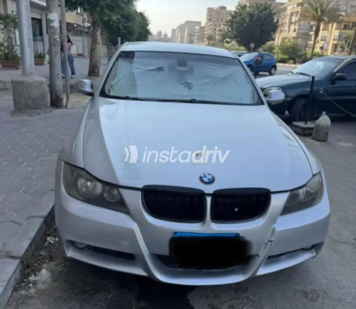 BMW 320 2006 White Automatic Used for Sale in Cairo - 3