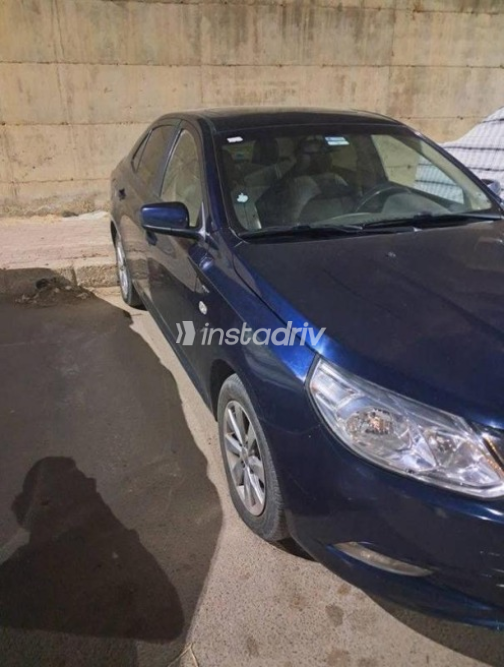 Chevrolet Optra 2017 White Automatic Used for Sale in Al Shorouk - 3