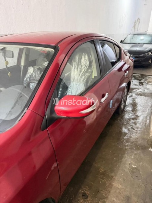 Nissan Sunny 2024 Red Automatic Used for Sale in Greater Cairo ( Cairo + Giza) - 10