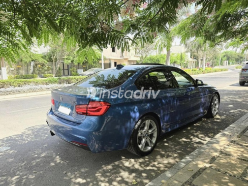 بي ام دبليو 320 2019 أزرق غامق أوتوماتيك مستعملة للبيع في مدينتى - 5