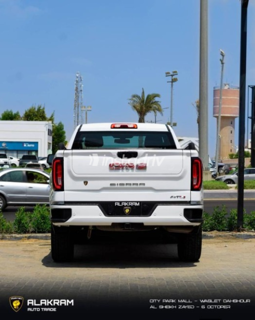 Gmc Sierra 2021 White Automatic Used for Sale in 6 October - 2