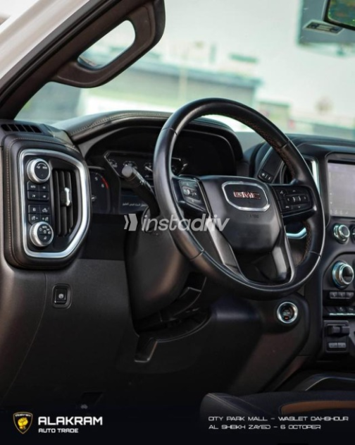 Gmc Sierra 2021 White Automatic Used for Sale in 6 October - 6