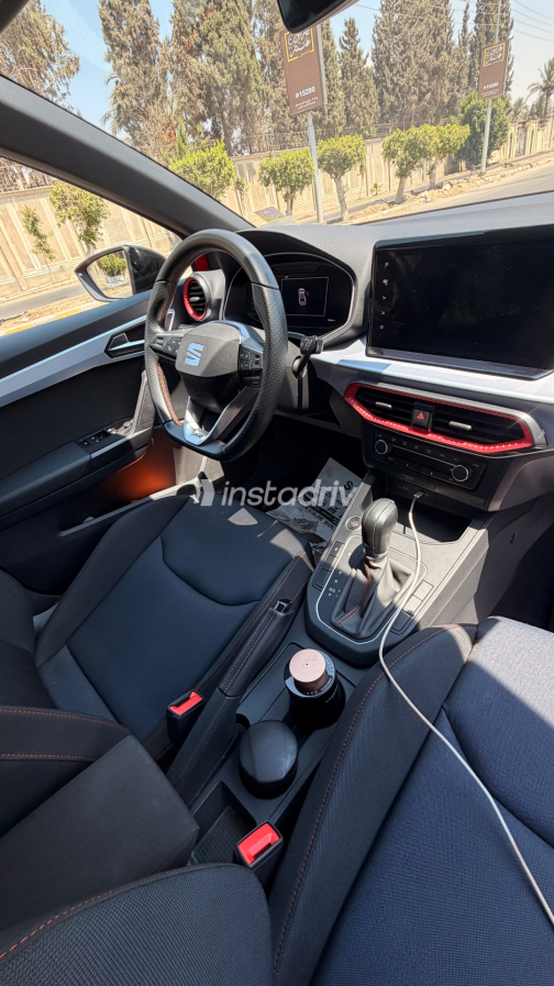 Seat Ibiza 2024 Red Automatic Used for Sale in Greater Cairo ( Cairo + Giza) - 5