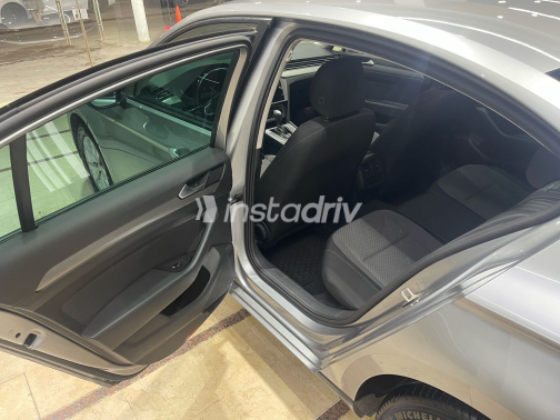 Volkswagen Passat 2022 Silver Automatic Used for Sale in Greater Cairo ( Cairo + Giza) - 4