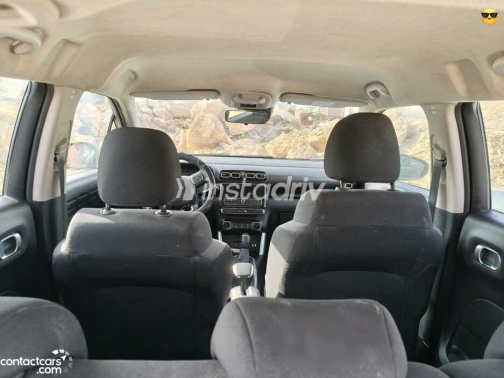 Citroën C3 Aircross 2021 White Automatic Used for Sale in Greater Cairo ( Cairo + Giza) - 3