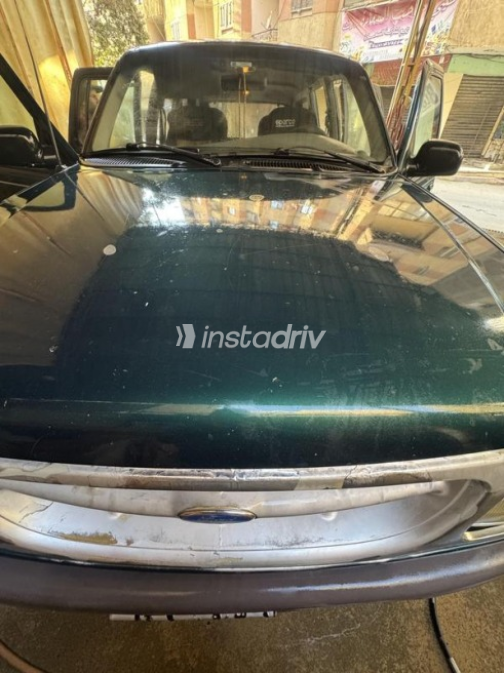 Ford Explorer 1997 Green Automatic Used for Sale in Cairo - 3