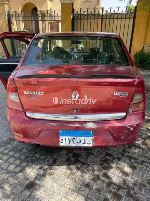 Renault Logan 2013 Red Manual Used for Sale in Cairo - 3