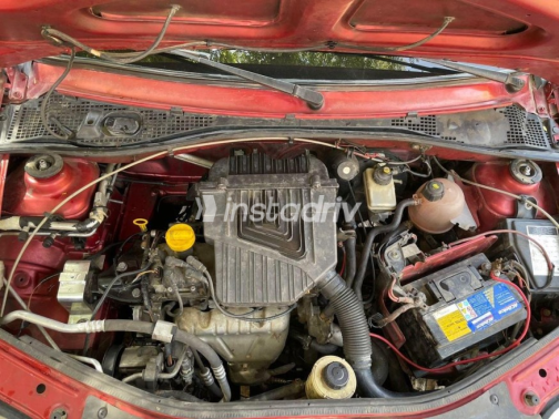 Renault Logan 2013 Red Manual Used for Sale in Cairo - 5
