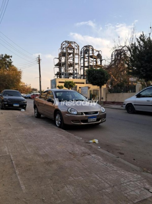 كرايسلر نيون 2000 برونزي أوتوماتيك مستعملة للبيع في مصر الجديدة - 3