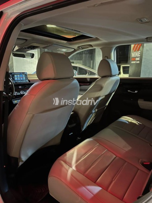 Honda CRV 2025 White Automatic Used for Sale in Cairo - 4