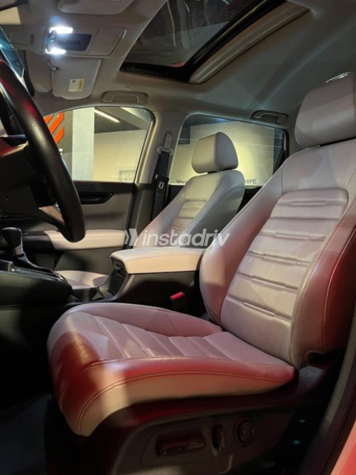 Honda CRV 2025 White Automatic Used for Sale in Cairo - 6