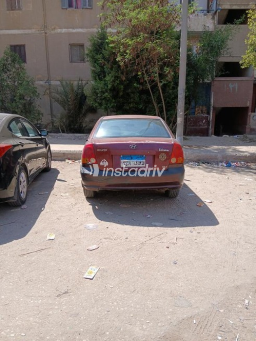 Hyundai Verna 2008 Red Manual Used for Sale in Cairo - 4