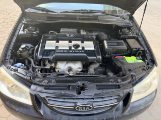 Kia Cerato 2006 Black Manual Used for Sale in El Haram