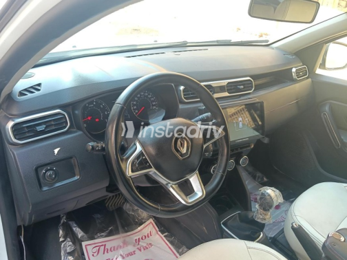 Renault Duster 2019 White Automatic Used for Sale in Sharqia - 5