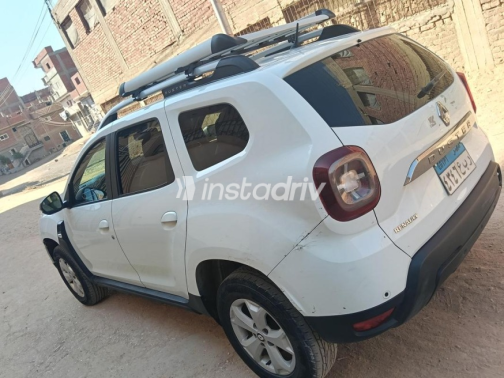 Renault Duster 2019 White Automatic Used for Sale in Sharqia - 7