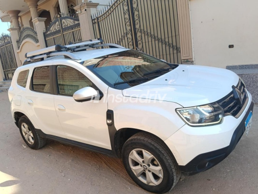 Renault Duster 2019 White Automatic Used for Sale in Sharqia - 8