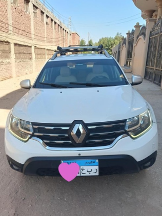 Renault Duster 2019 White Automatic Used for Sale in Sharqia