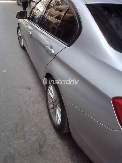 BMW 320 2014 Silver Automatic Used for Sale in Alexandria - 4