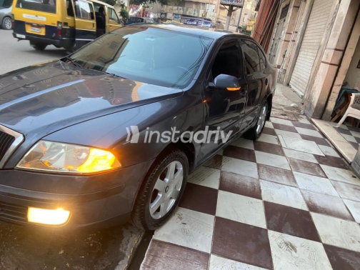 سكودا اوكتافيا A5 2009 بترولي أوتوماتيك مستعملة للبيع في المحلة - 1