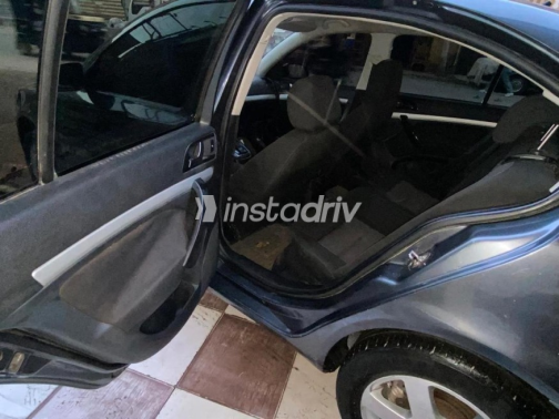 سكودا اوكتافيا A5 2009 بترولي أوتوماتيك مستعملة للبيع في المحلة - 7