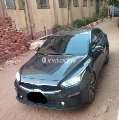 Kia K3 2021 White Automatic Used for Sale in Cairo - 1