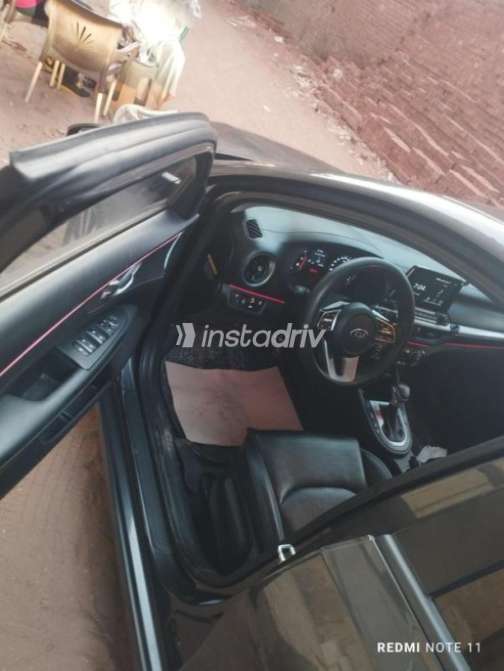 Kia K3 2021 White Automatic Used for Sale in Cairo - 3