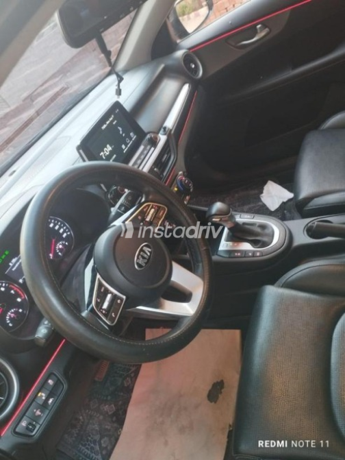 Kia K3 2021 White Automatic Used for Sale in Cairo - 4