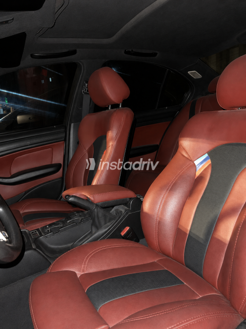 BMW 320 2005 Gray Automatic Used for Sale in Greater Cairo ( Cairo + Giza) - 7