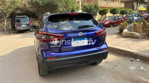 Nissan Qashqai 2021 Blue Automatic Used for Sale in Hadayek October - 3