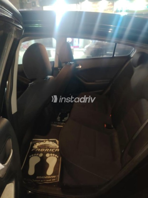Kia K3 2016 Black Automatic Used for Sale in Cairo - 3