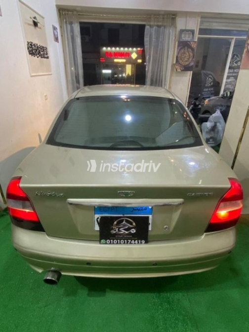 Daewoo Nubira 2 1999 Gold Automatic Used for Sale in Faqous - 2