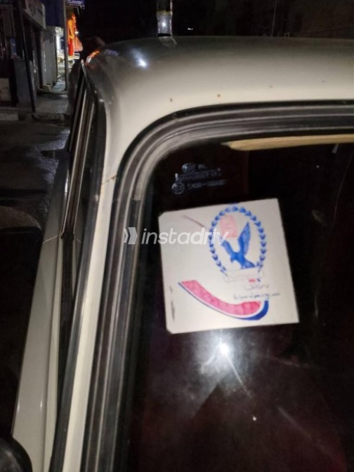 Lada 2017 1991 White Manual Used for Sale in Damanhur - 6
