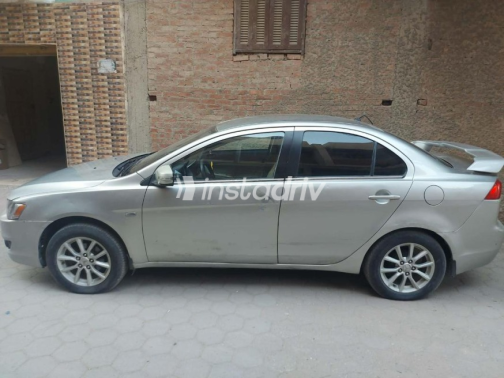 Mitsubishi Lancer EX Shark 2015 Silver Automatic Used for Sale in Abu Hummus - 9