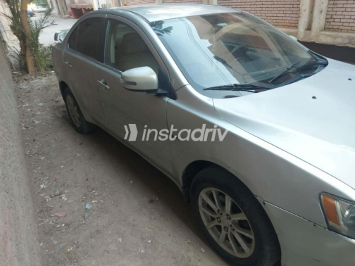 Mitsubishi Lancer EX Shark 2015 Silver Automatic Used for Sale in Abu Hummus - 10