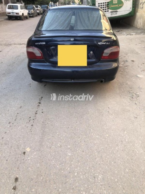Hyundai Accent 2006 White Manual Used for Sale in Shubra al-Khaimah - 2