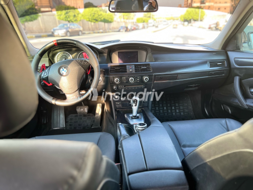BMW 523 2009 White Automatic Used for Sale in Greater Cairo ( Cairo + Giza) - 3