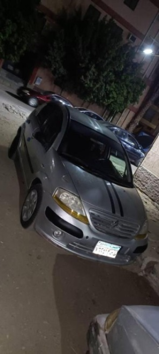 سيتروين C3 2004 فضي يدوي مستعملة للبيع في السويس‎