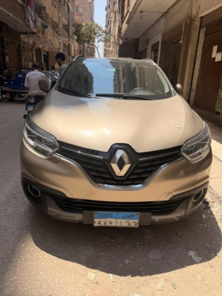 رينو كادجار 2019 ذهبي أوتوماتيك مستعملة للبيع في مصر الجديدة