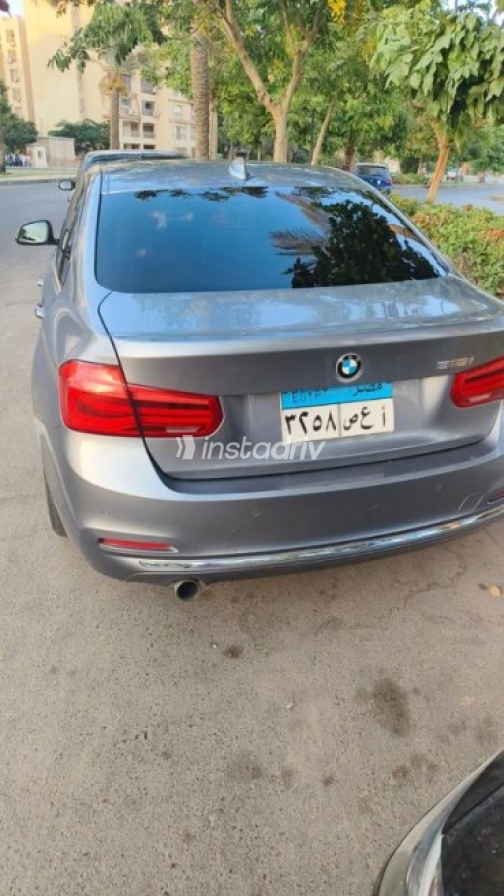 بي ام دبليو 318 2019 أبيض أوتوماتيك مستعملة للبيع في مدينتى - 4