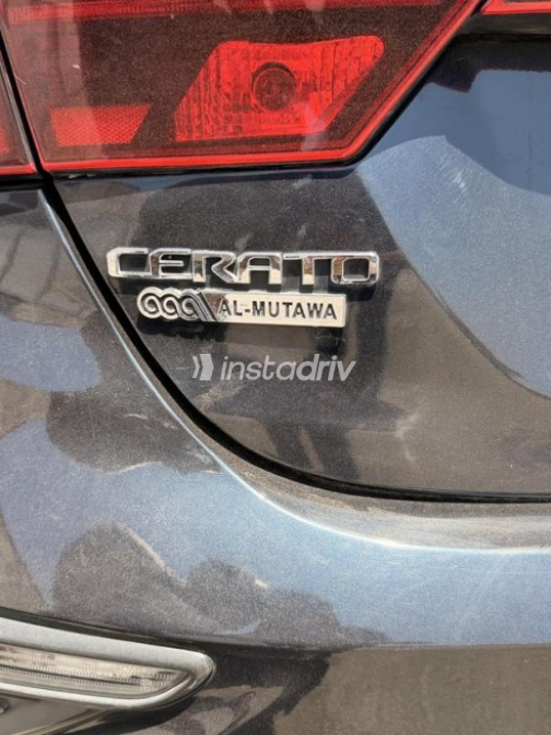 Kia Cerato 2020 Blue Automatic Used for Sale in Sohag - 3