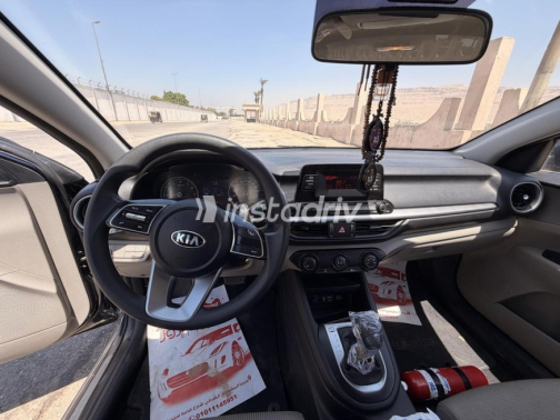 Kia Cerato 2020 Blue Automatic Used for Sale in Sohag - 7