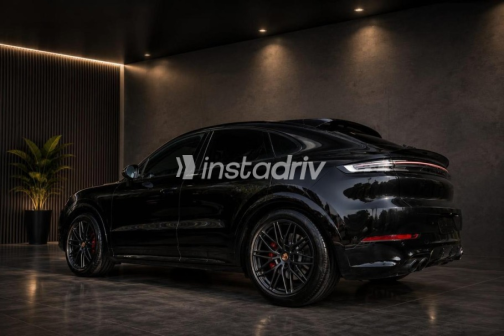 Porsche Cayenne 2025 Black Automatic Used for Sale in Cairo - 1