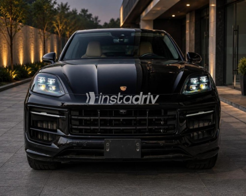 Porsche Cayenne 2025 Black Automatic Used for Sale in Cairo - 2