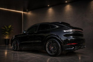 Porsche Cayenne 2025 Black Automatic Used for Sale in Cairo
