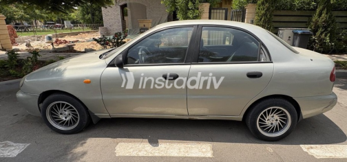 Daewoo Lanos 1999 Silver Manual Used for Sale in Cairo - 4